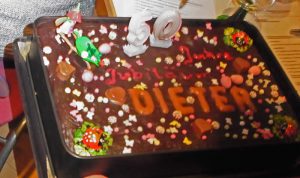 ... und Marion Thiel eine Torte